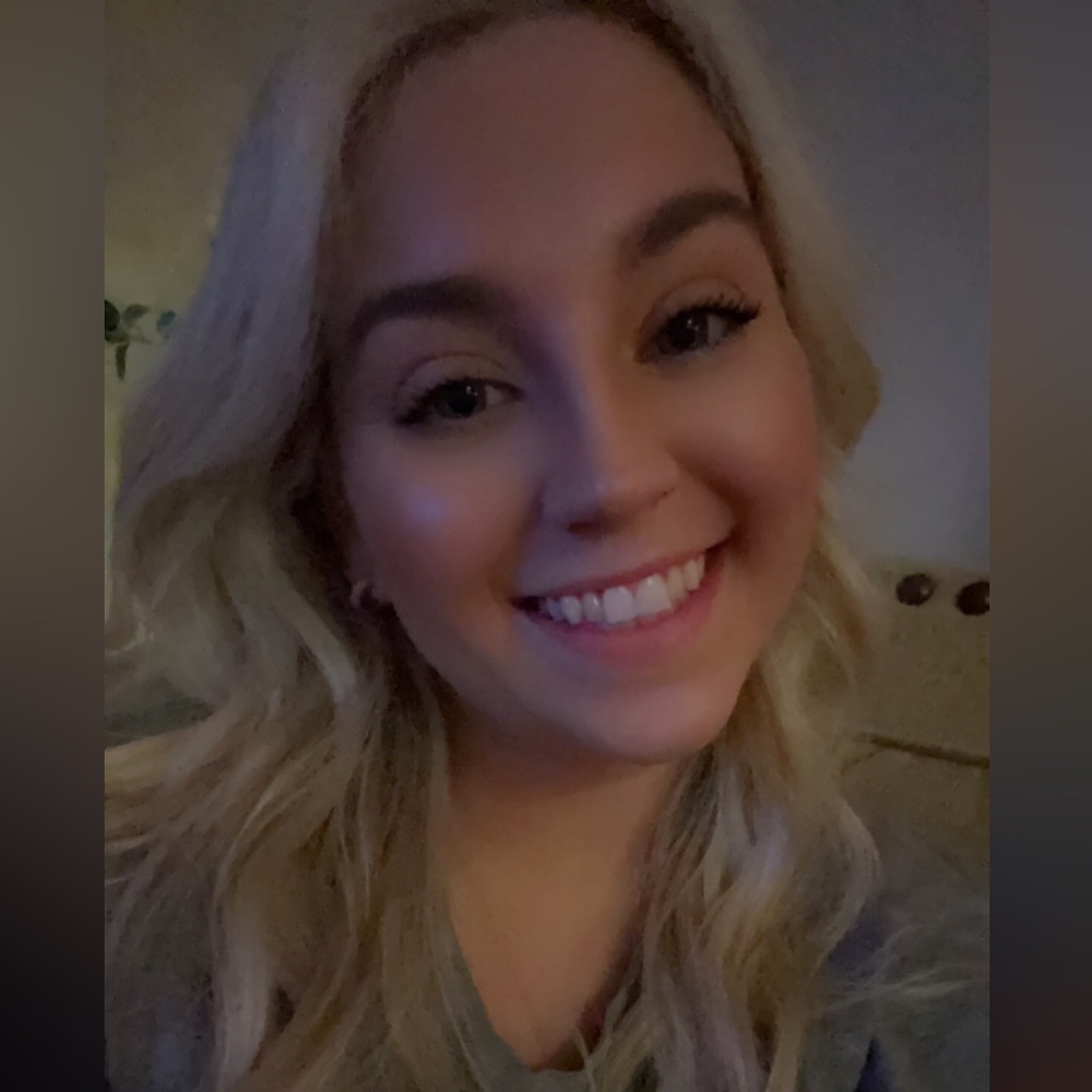 Meet your Posher, Camryn
